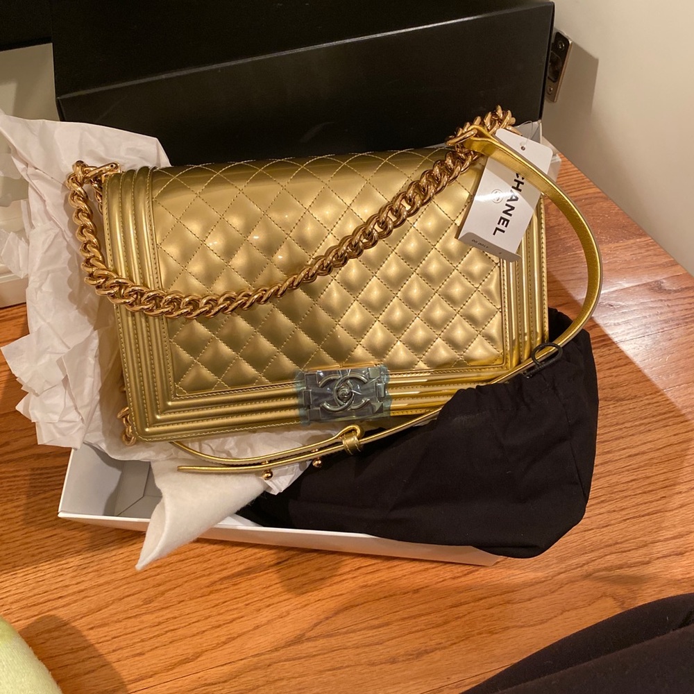 Meet your Posher, Alexandra